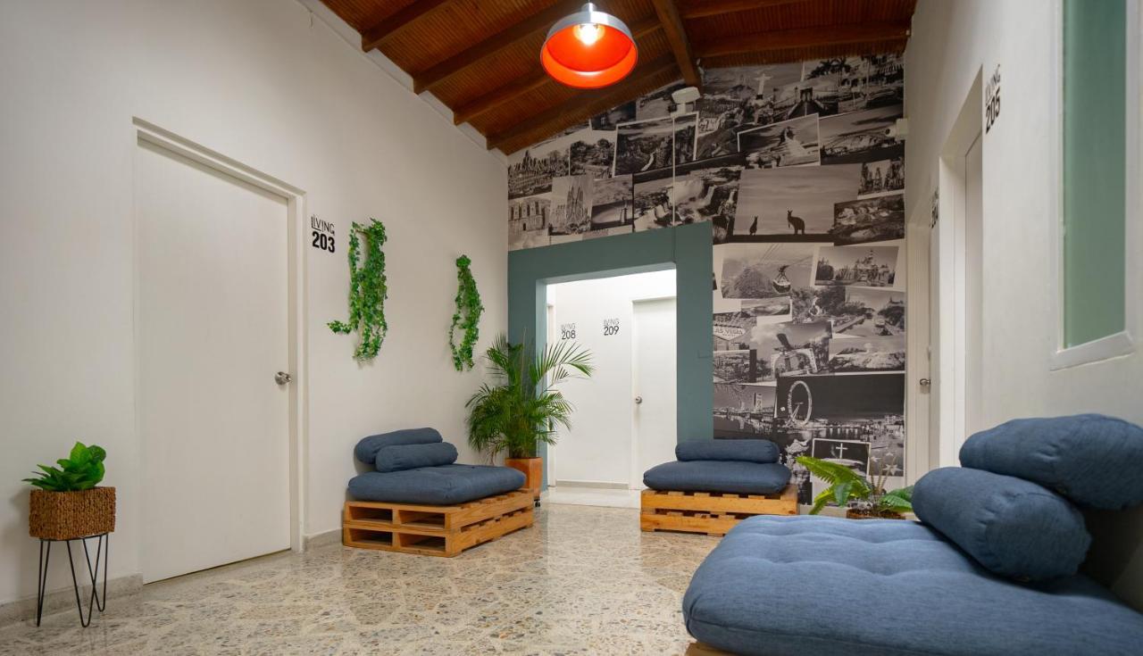 Living Hotel ميديلين المظهر الخارجي الصورة