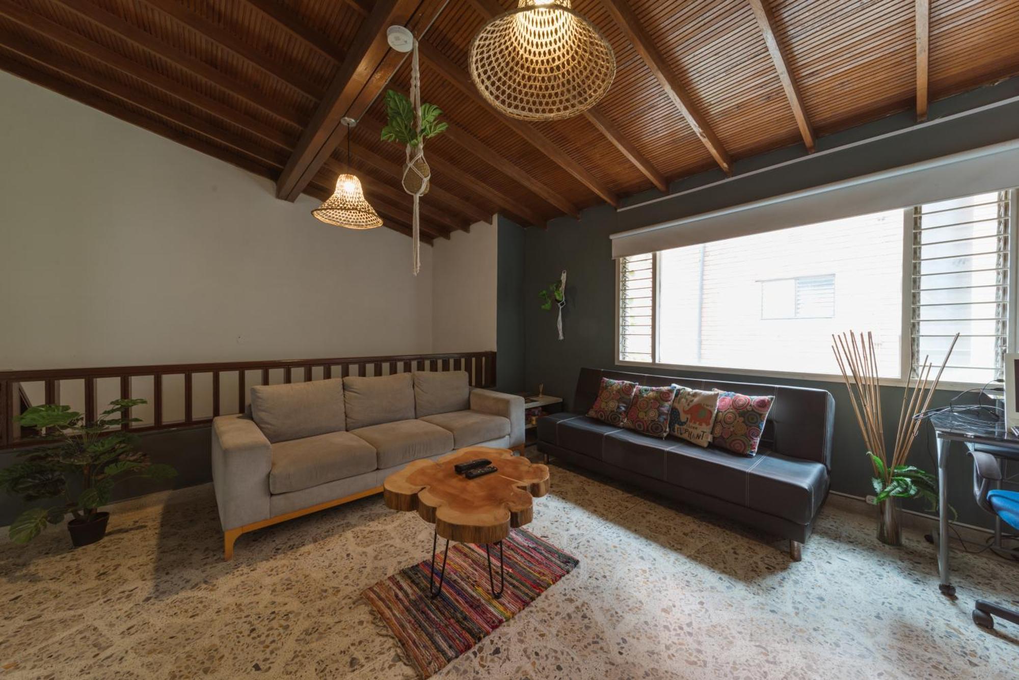 Living Hotel ميديلين المظهر الخارجي الصورة