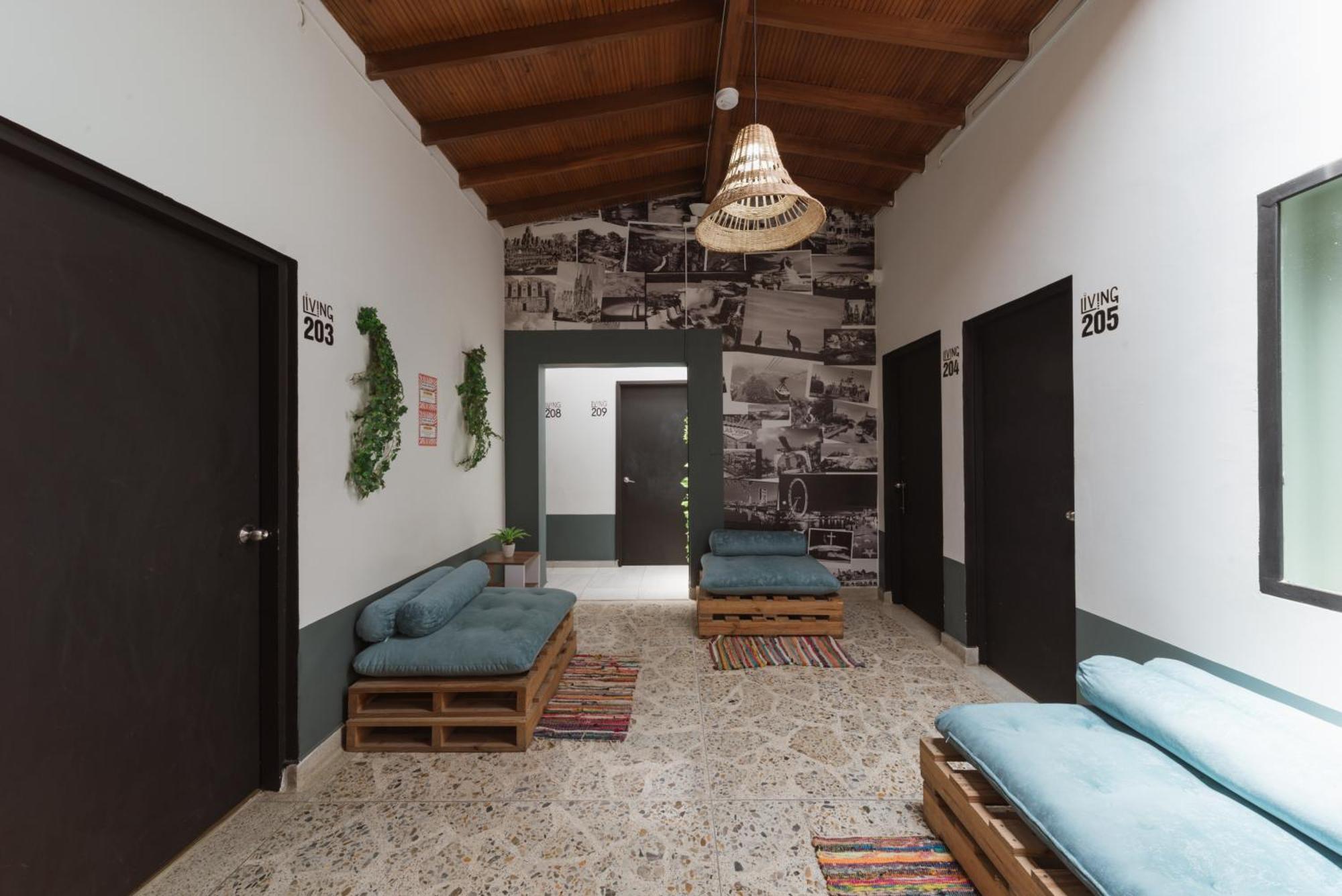 Living Hotel ميديلين المظهر الخارجي الصورة