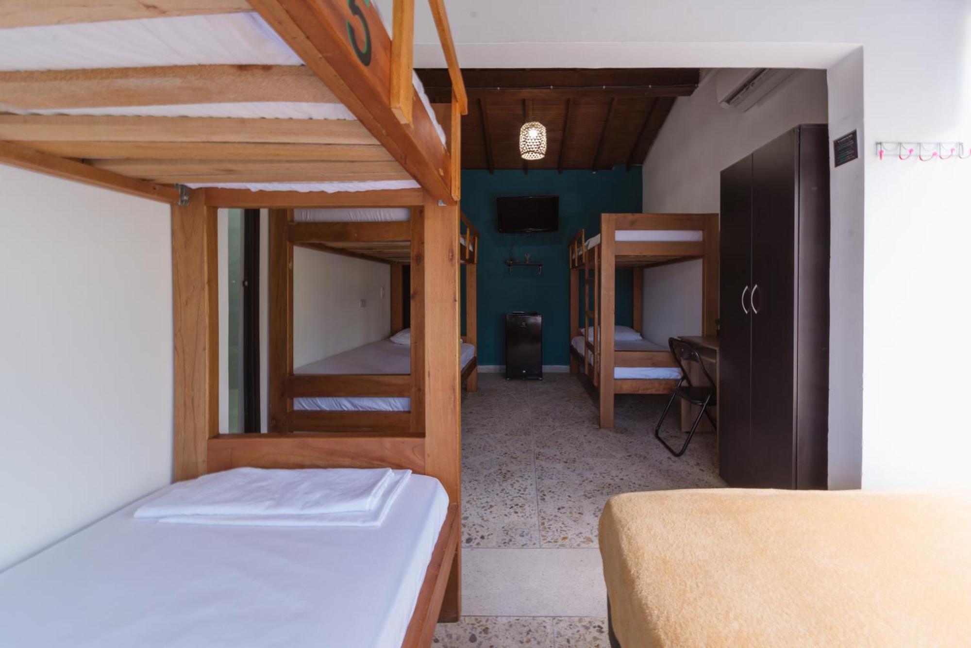 Living Hotel ميديلين المظهر الخارجي الصورة